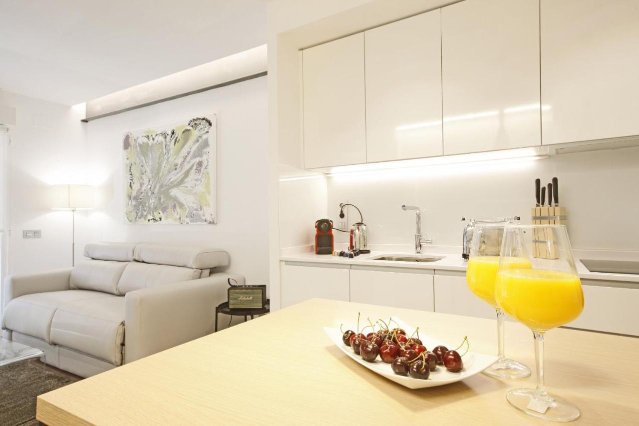 Gran Via Suites Madrid Exterior foto